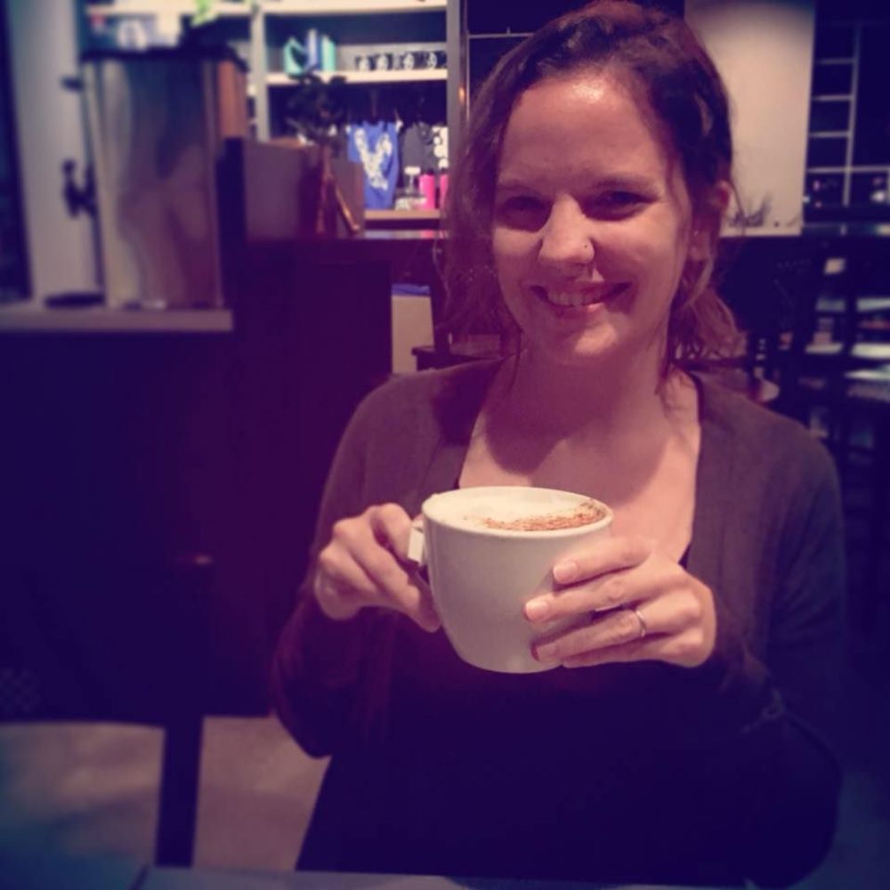 Meet your Posher, Emily